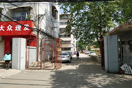 百合花园二期126平套三电梯房送车库附房大源物业